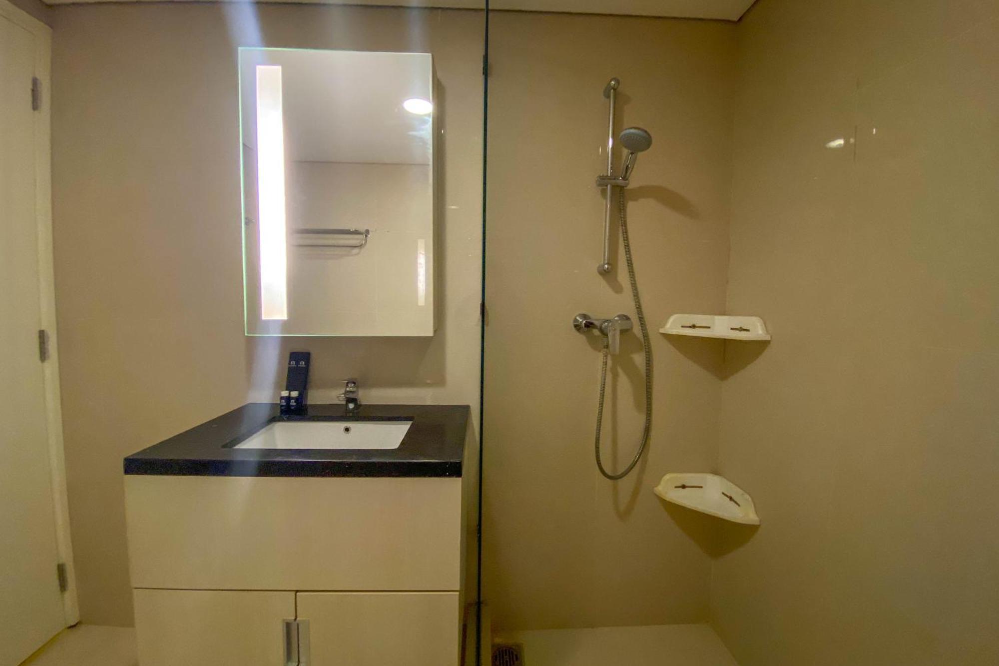 New And Spacious 3br At Marquis De Lafayette By Travelio * Semarang